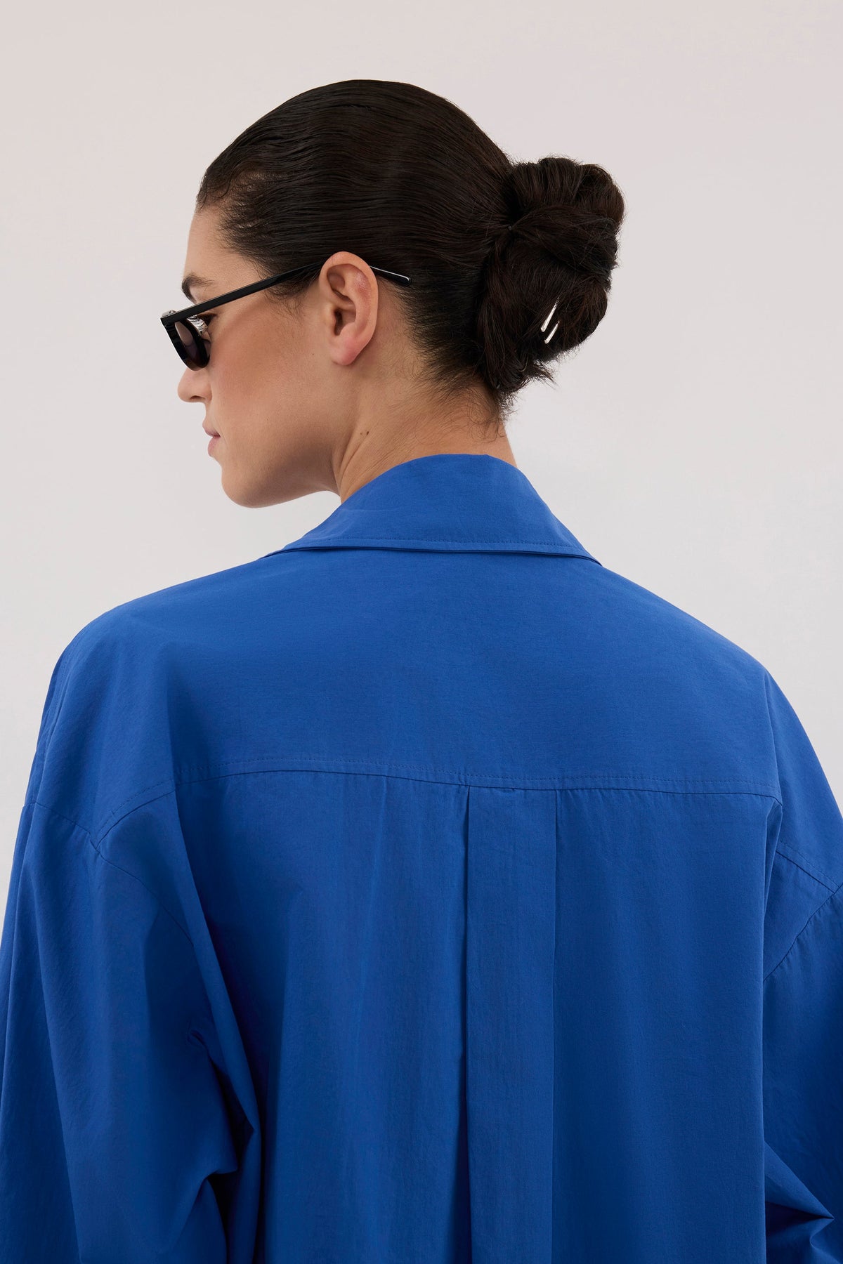 Nieves | Camisa Ligera de Algodón Azul Cobalto