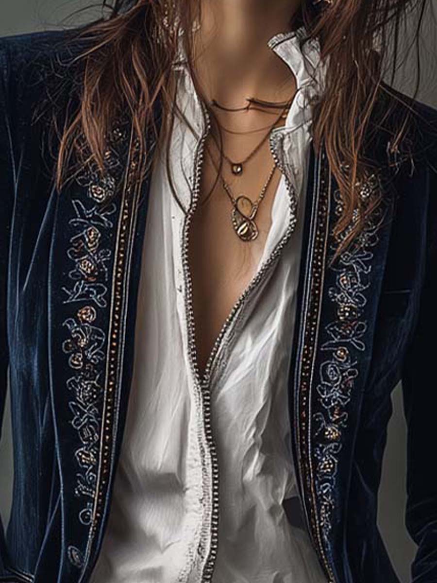 Victoria - Chaqueta Larga de Terciopelo Bordado