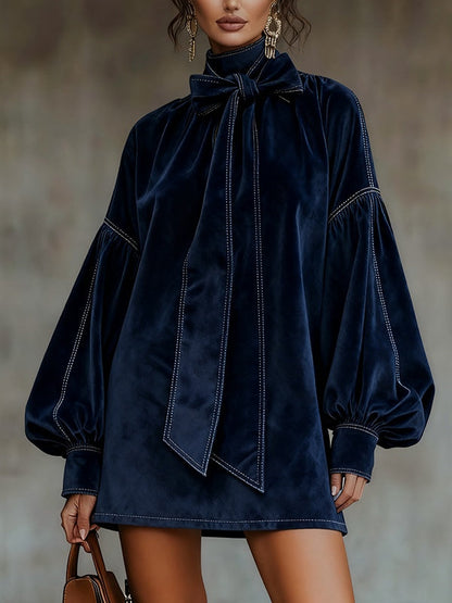 Inés | Vestido Mini de Terciopelo con Lazada